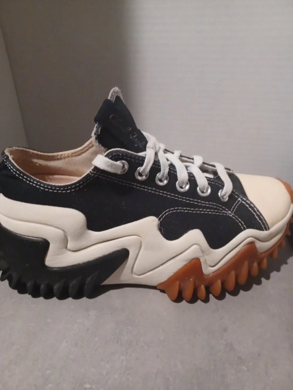 Converse Run Star Motion Black Men Size 6- Womens Size 7.5 - Picture 3 of 9
